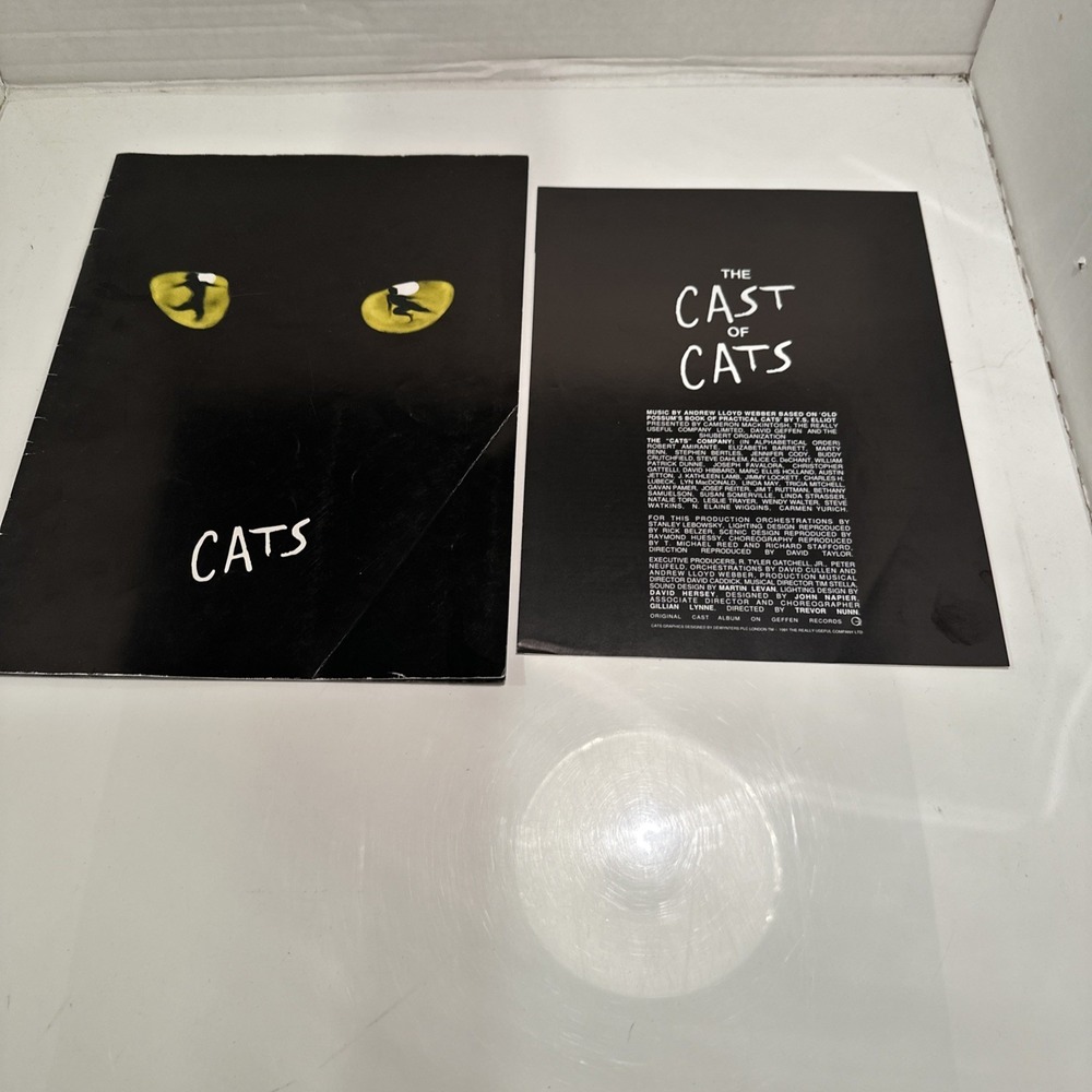 1981 CATS Theater Souvenir Program Andrew Lloyd Webber Plus The Cast Of Cats